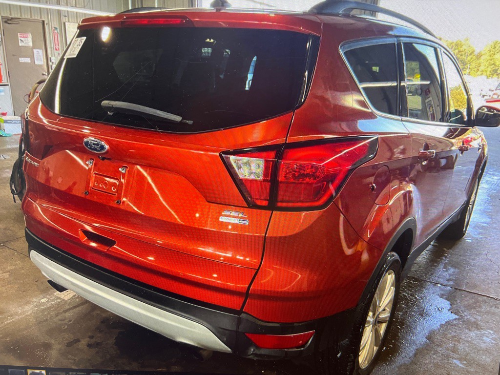 2019 Ford Escape Image 3