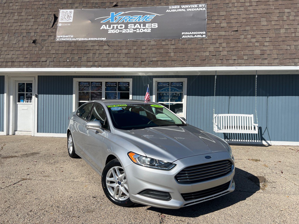 2016 Ford Fusion Image 2