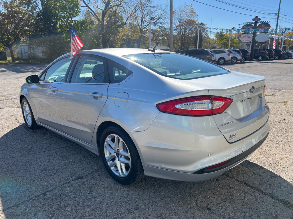 2016 Ford Fusion Image 6