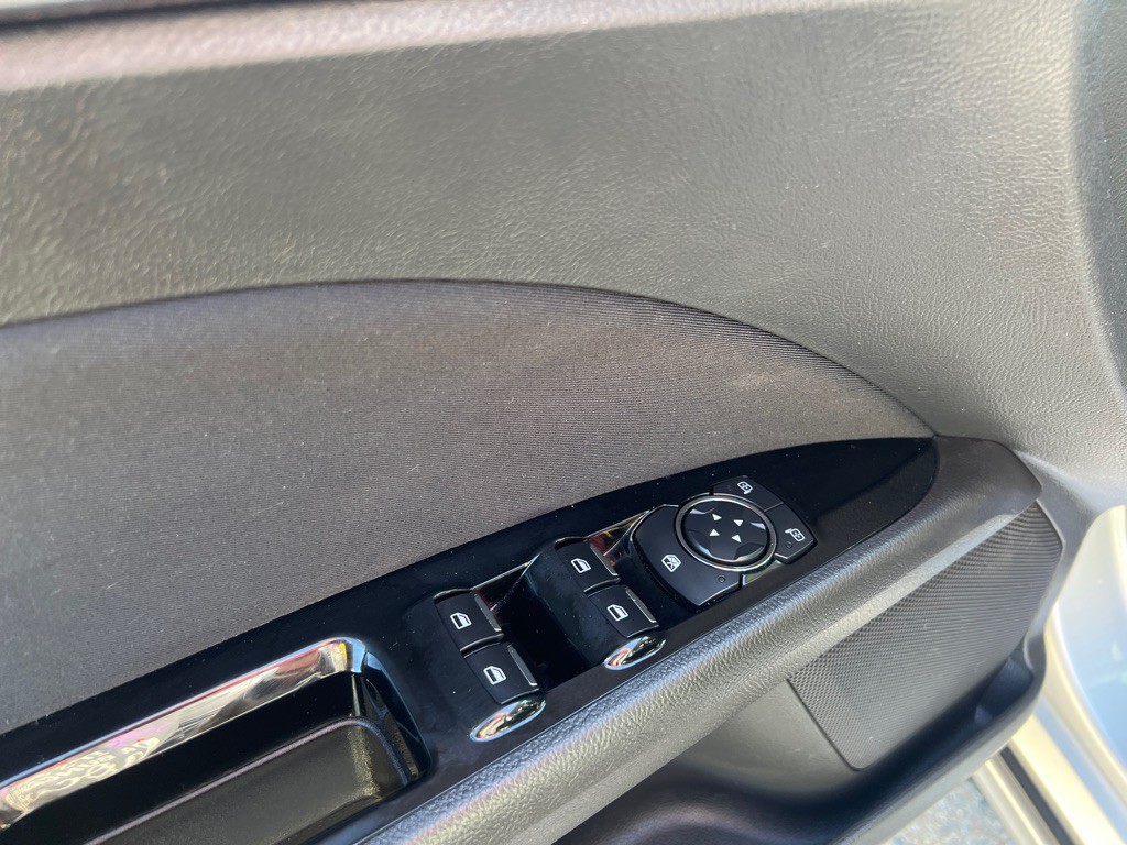 2016 Ford Fusion Image 25