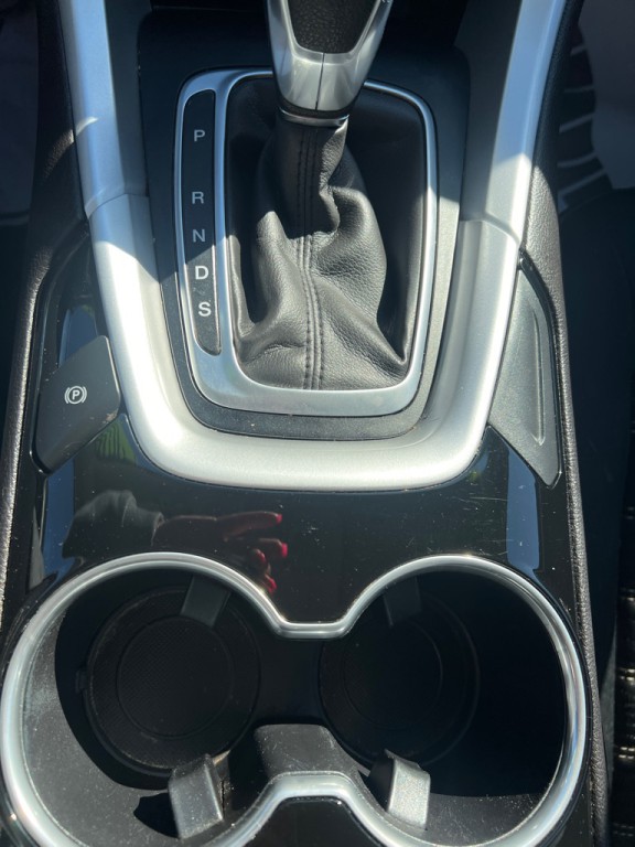 2016 Ford Fusion Image 37