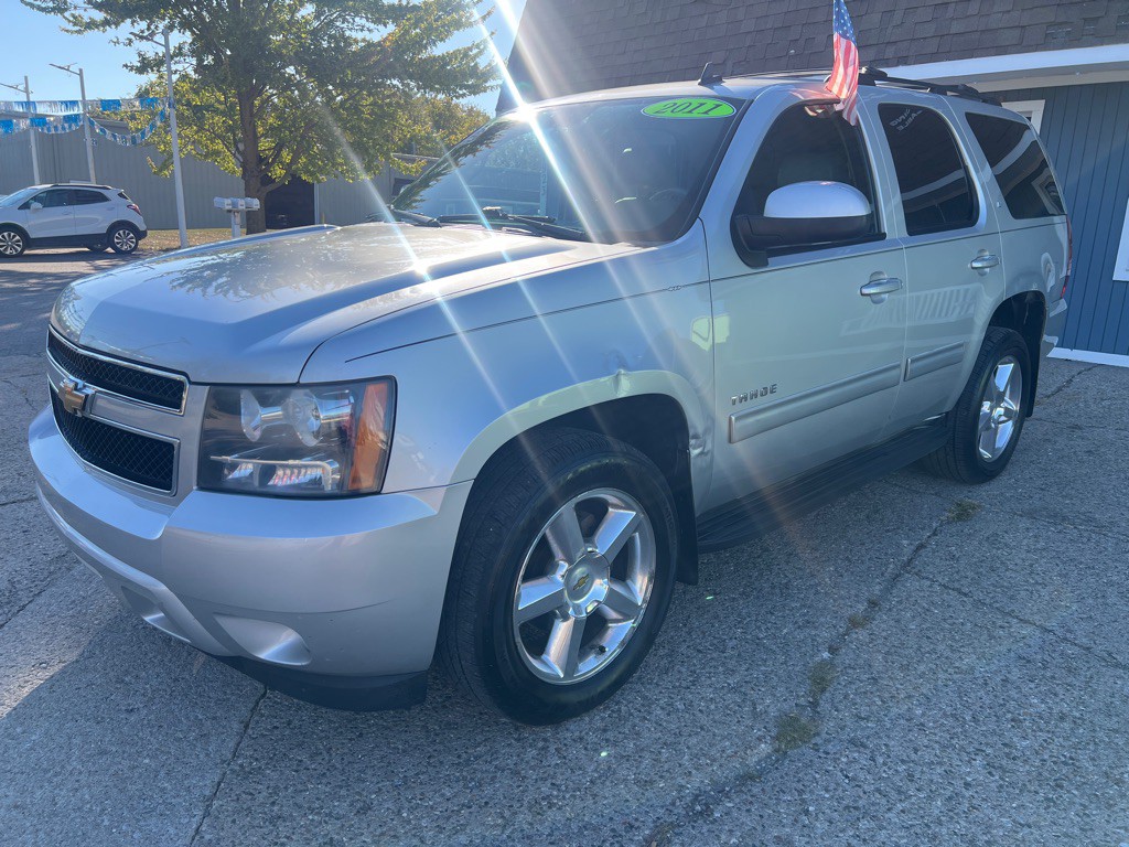 2011 Chevrolet Tahoe Image 4