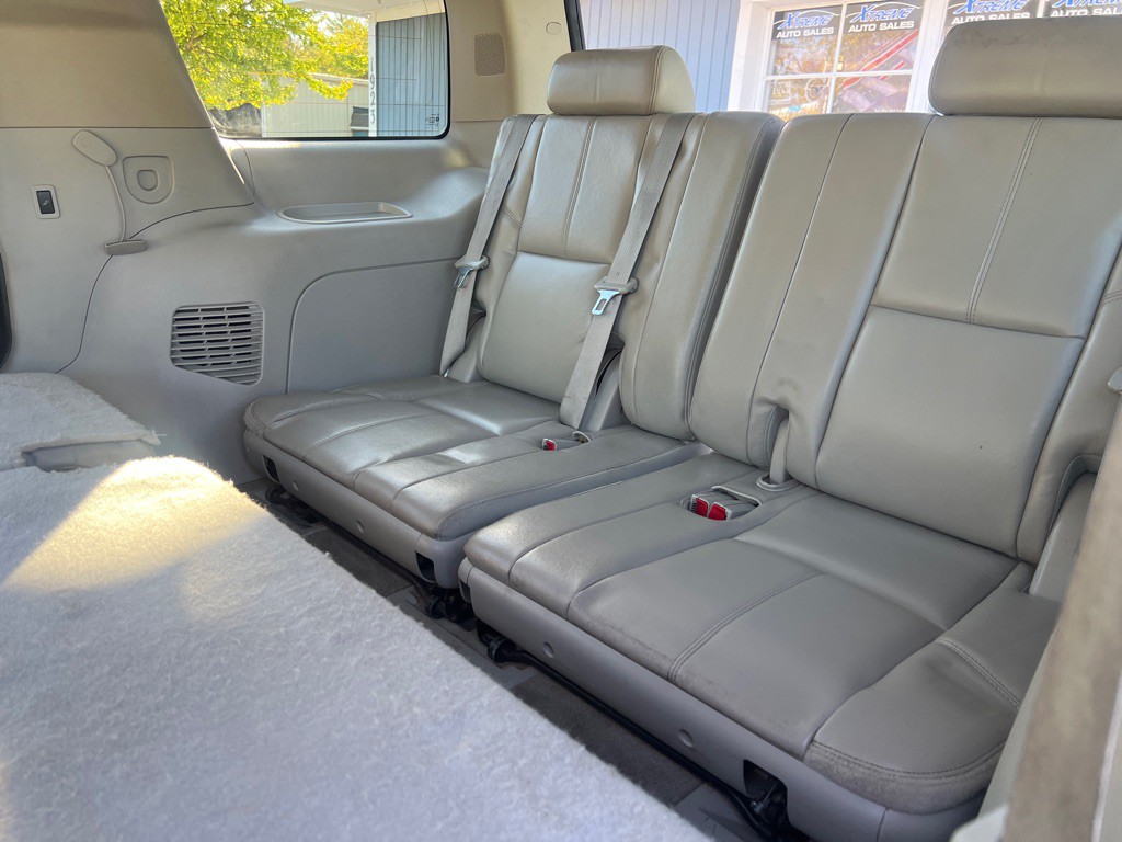 2011 Chevrolet Tahoe Image 20