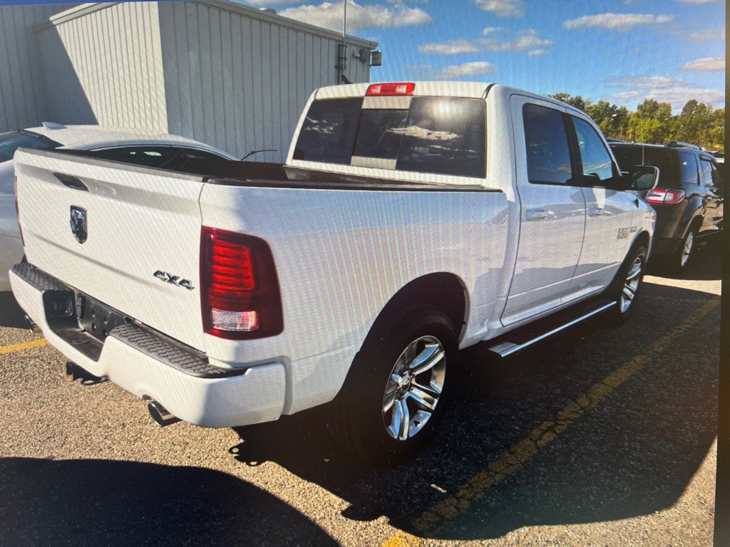 2018 RAM 1500 Image 3