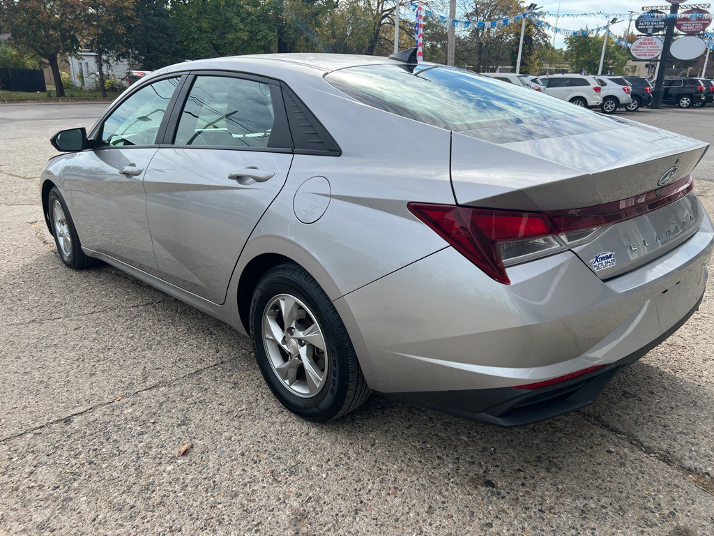 2021 Hyundai Elantra Image 6