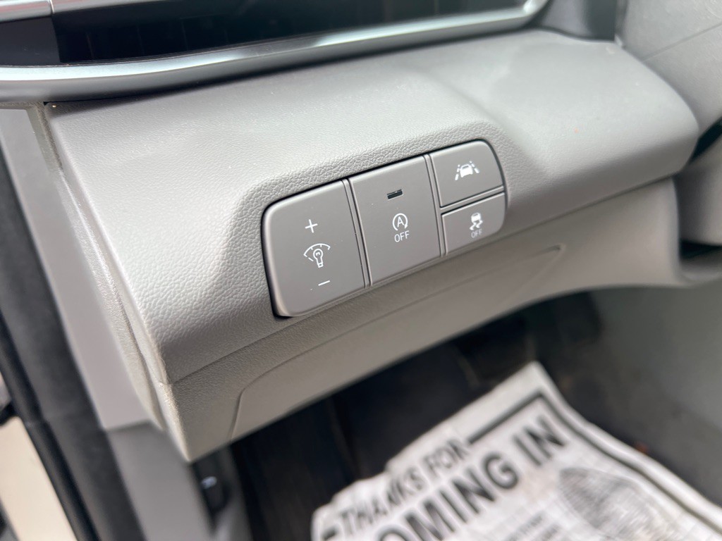 2021 Hyundai Elantra Image 25