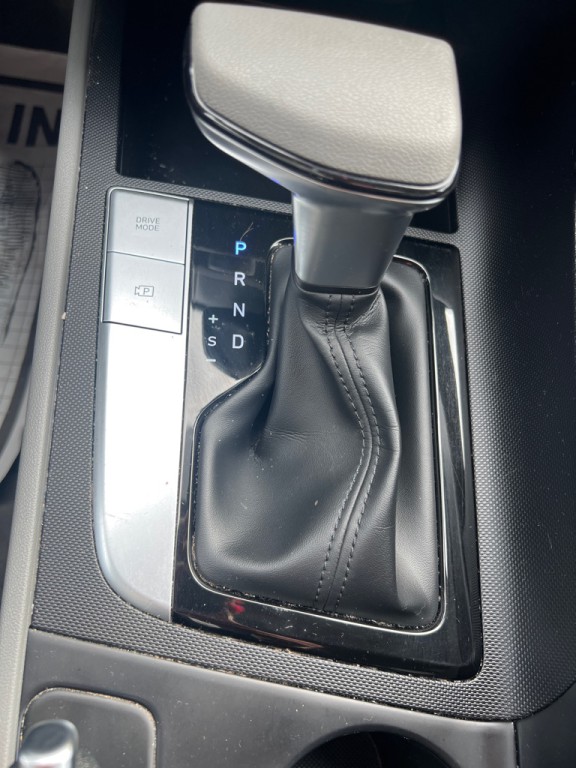 2021 Hyundai Elantra Image 36