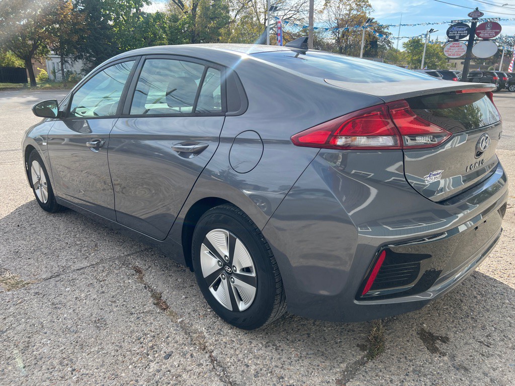2019 Hyundai Ioniq Image 6