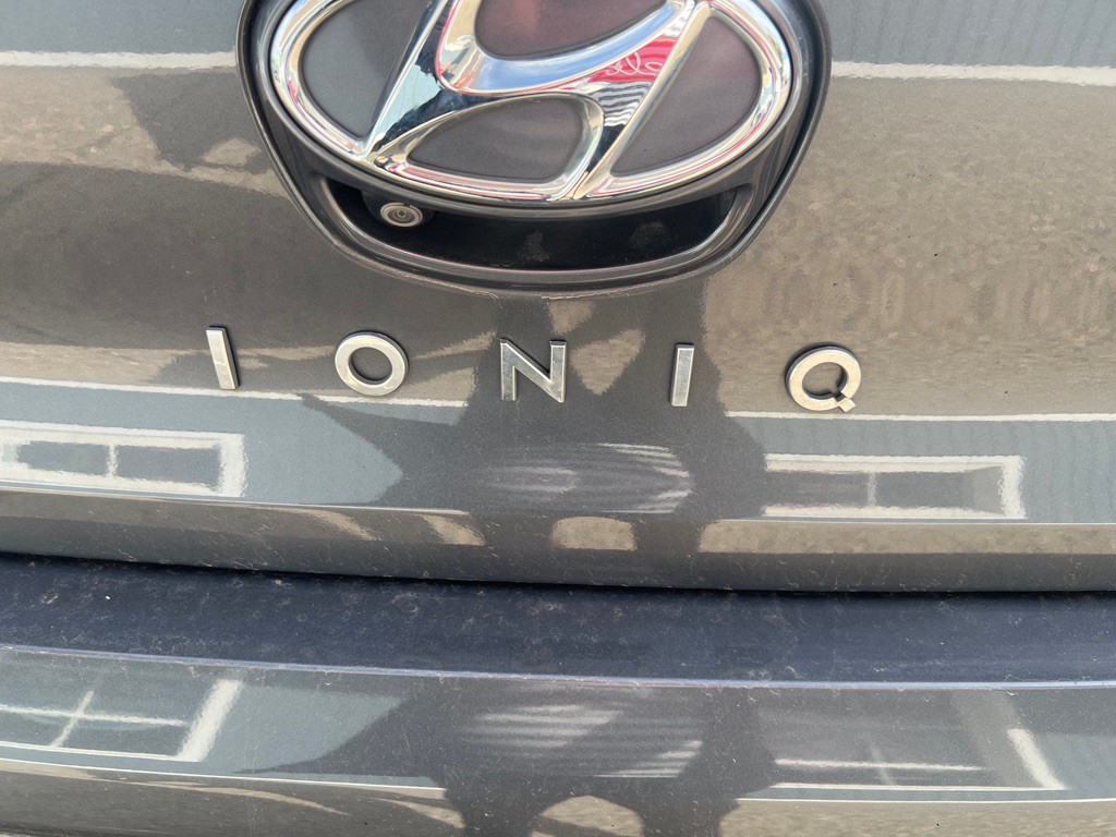 2019 Hyundai Ioniq Image 12