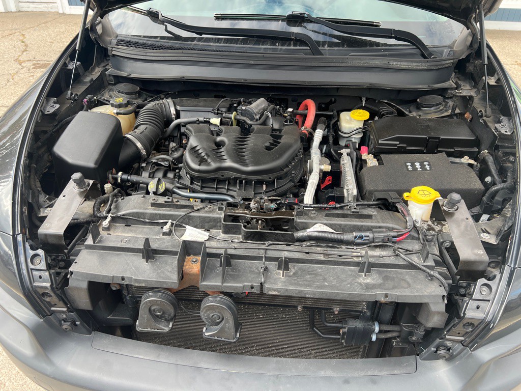 2016 Jeep Cherokee Image 25