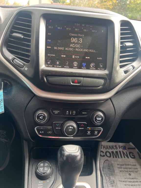 2016 Jeep Cherokee Image 40