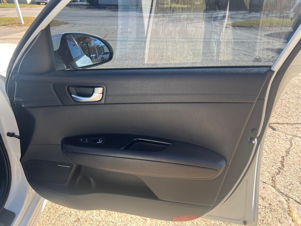 2016 Kia Optima Image 24