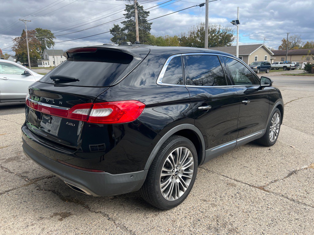 2017 Lincoln MKX Image 8
