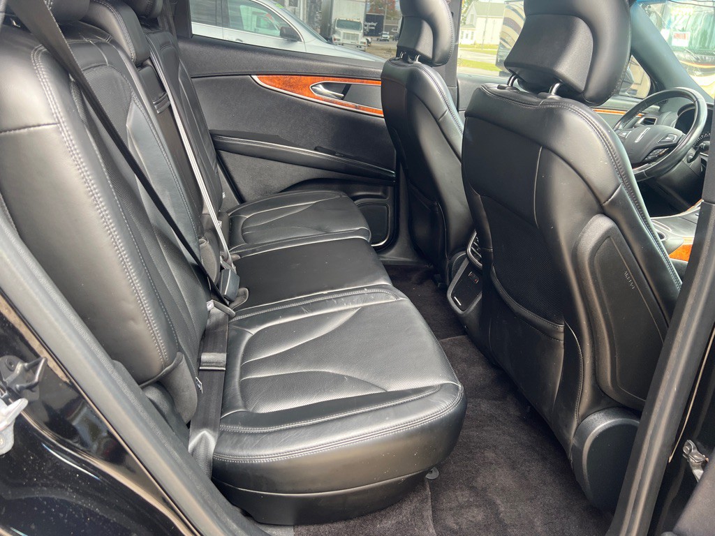 2017 Lincoln MKX Image 23