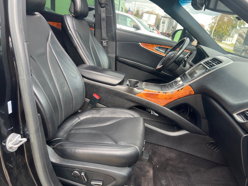 2017 Lincoln MKX Image 25