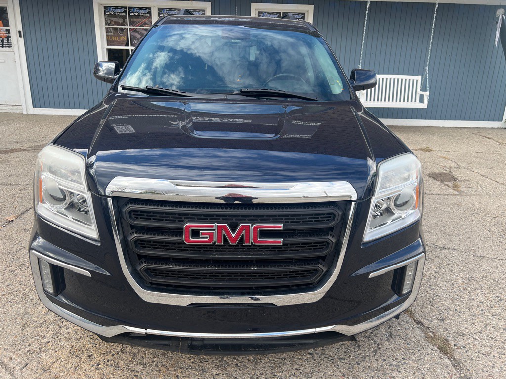 2017 GMC Terrain Image 3