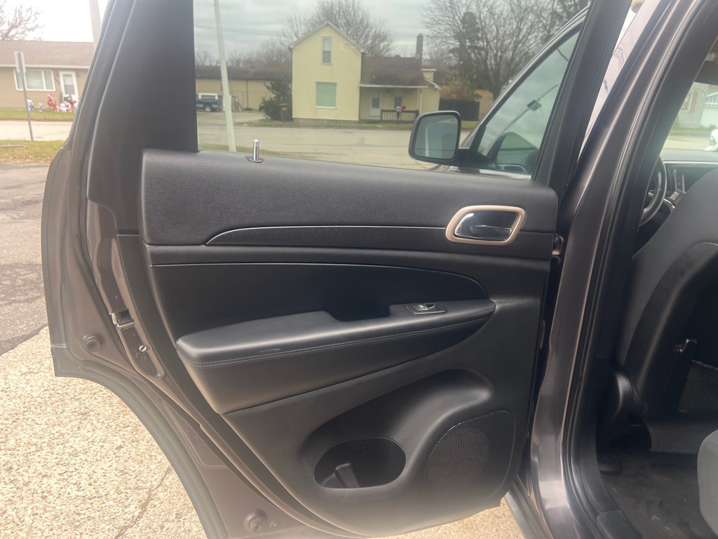 2015 Jeep Grand Cherokee Image 17