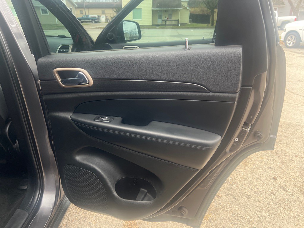 2015 Jeep Grand Cherokee Image 19