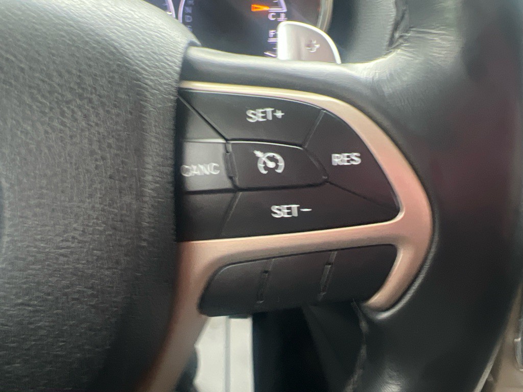 2015 Jeep Grand Cherokee Image 29