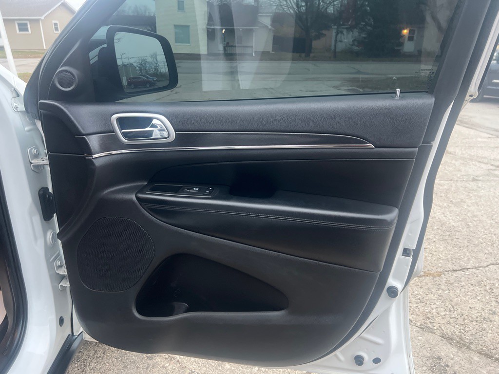 2018 Jeep Grand Cherokee Image 26