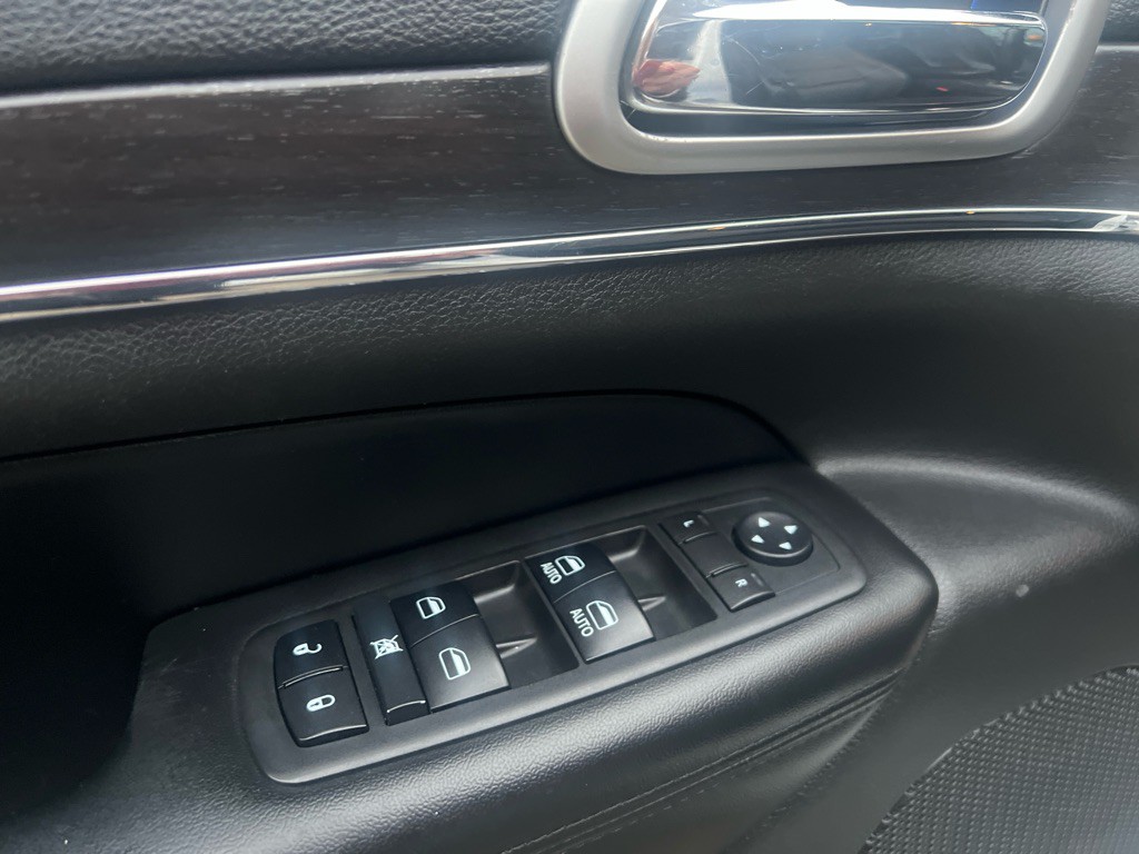 2018 Jeep Grand Cherokee Image 29