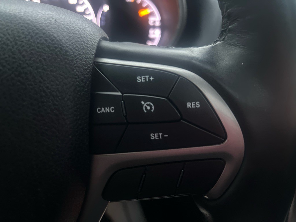 2018 Jeep Grand Cherokee Image 36