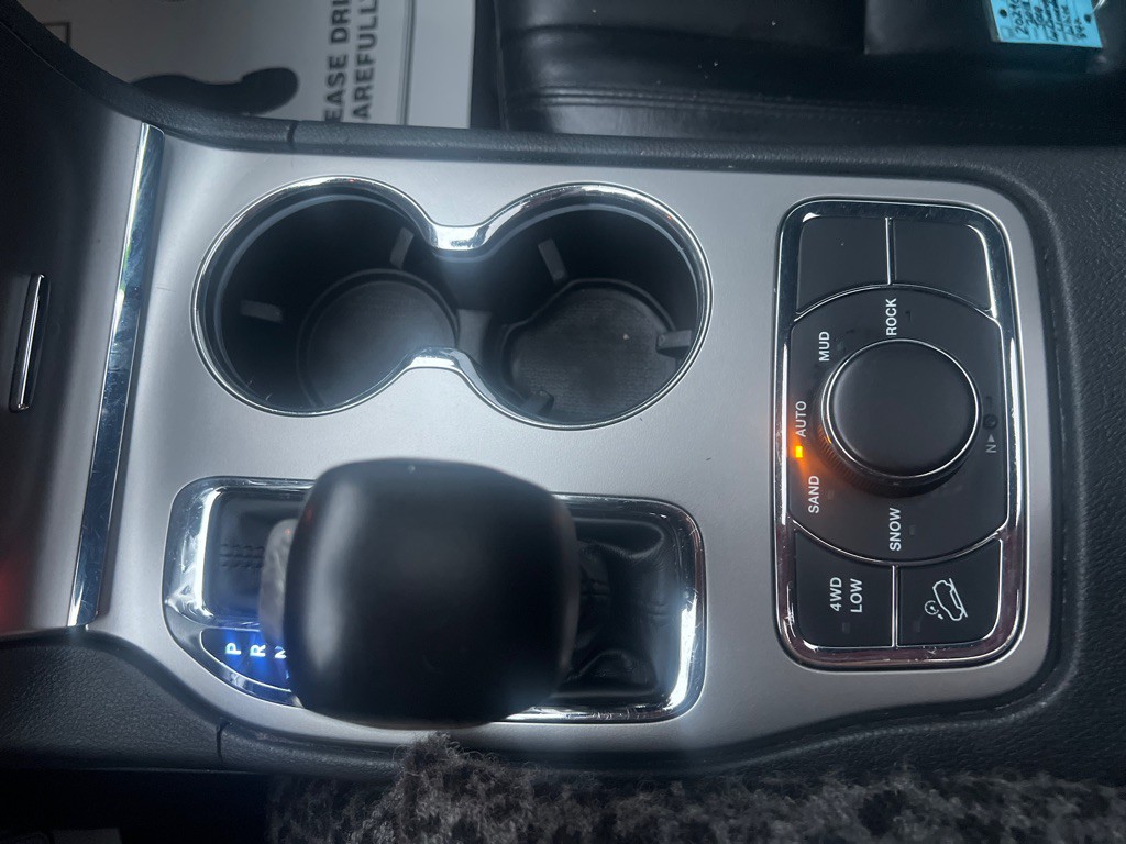 2018 Jeep Grand Cherokee Image 43