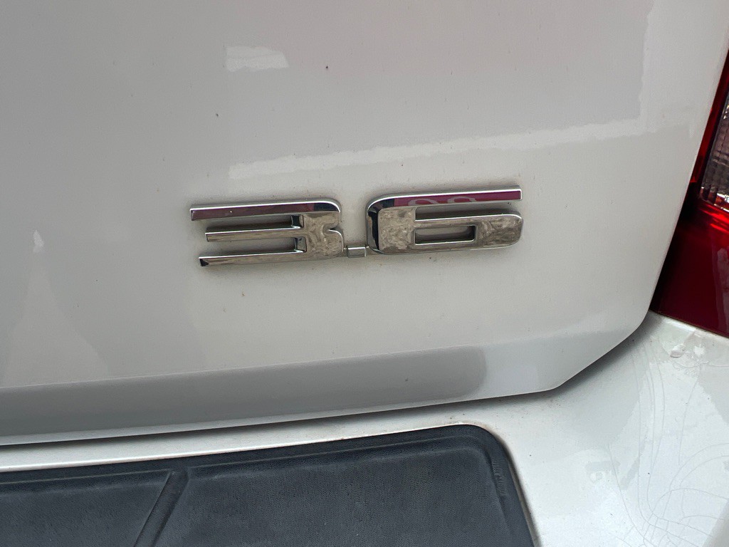 2015 Cadillac SRX Image 13