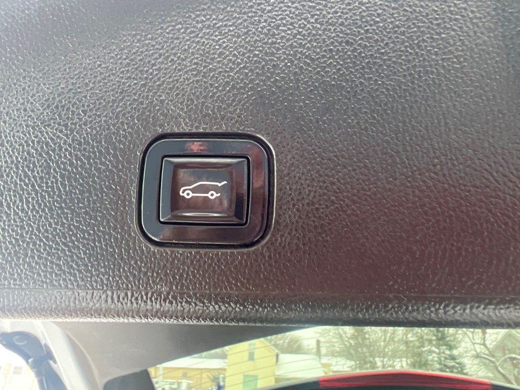 2015 Cadillac SRX Image 22