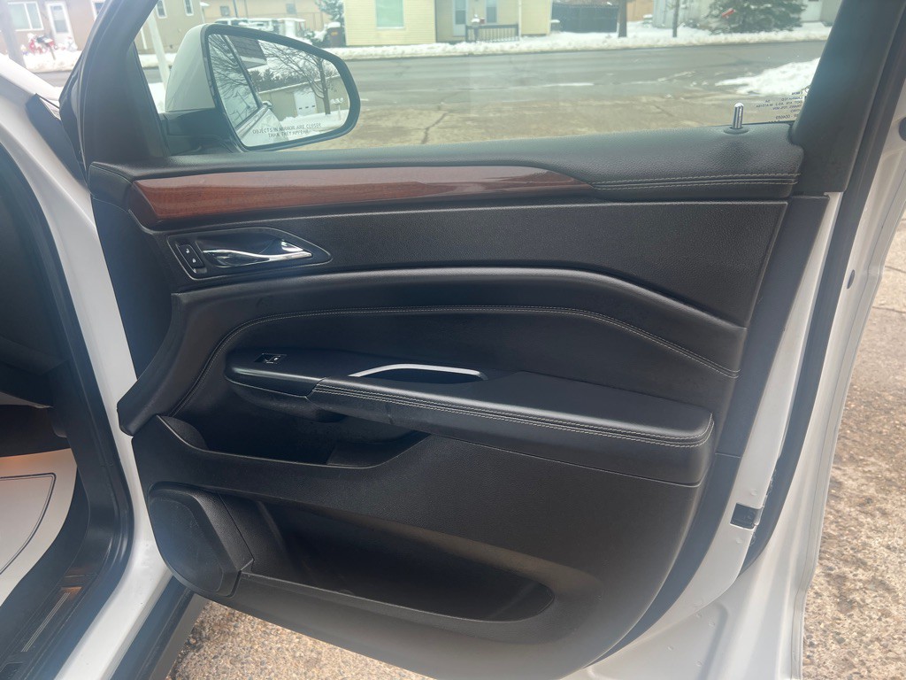 2015 Cadillac SRX Image 26
