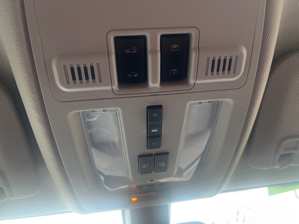 2015 Cadillac SRX Image 48