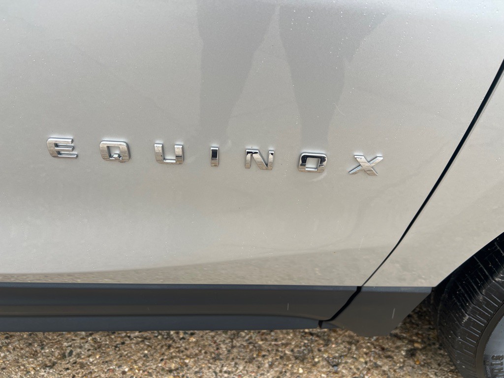 2019 Chevrolet Equinox Image 12