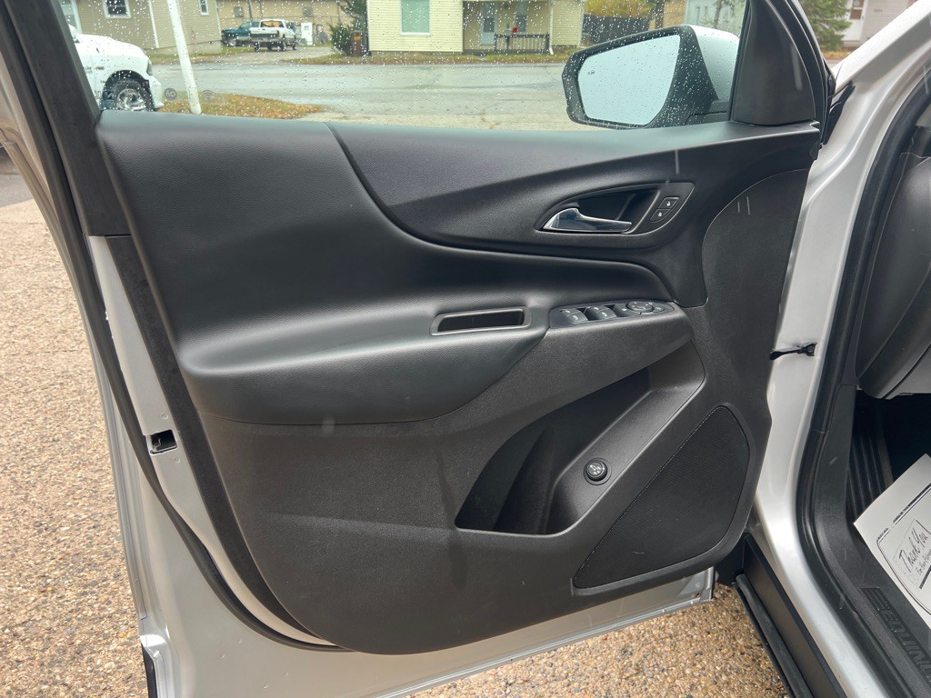 2019 Chevrolet Equinox Image 15