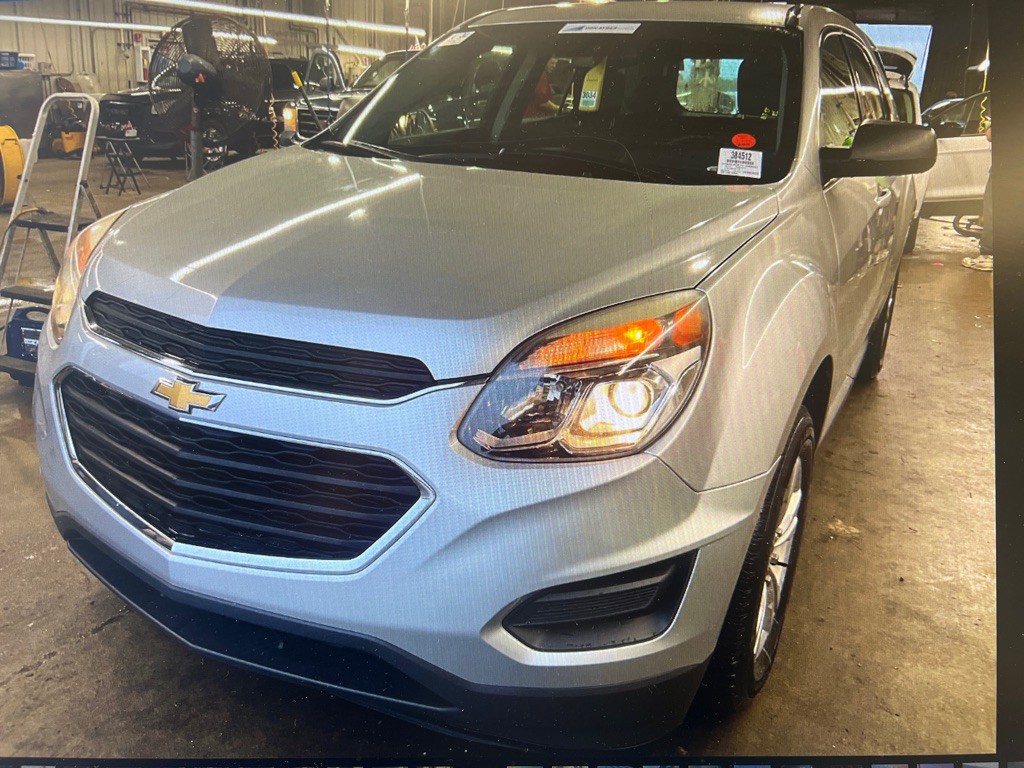 2017 Chevrolet Equinox Image 1