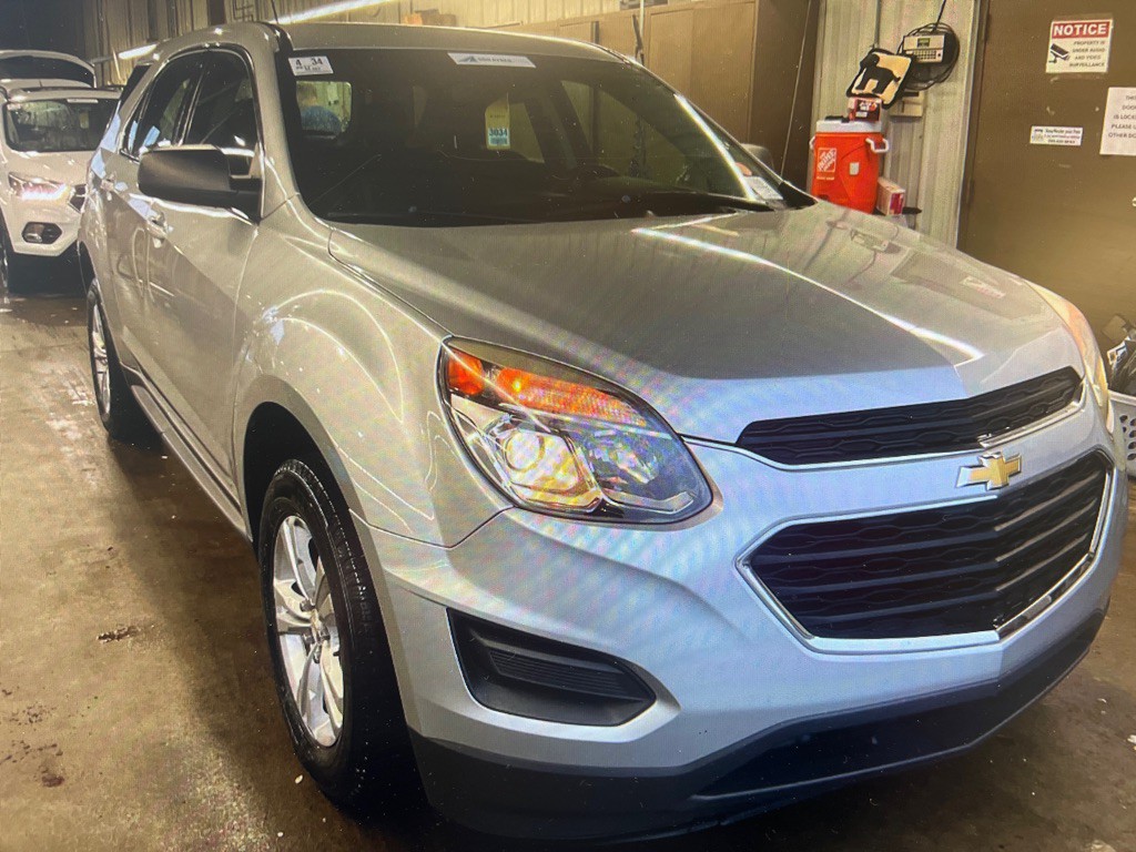 2017 Chevrolet Equinox Image 4