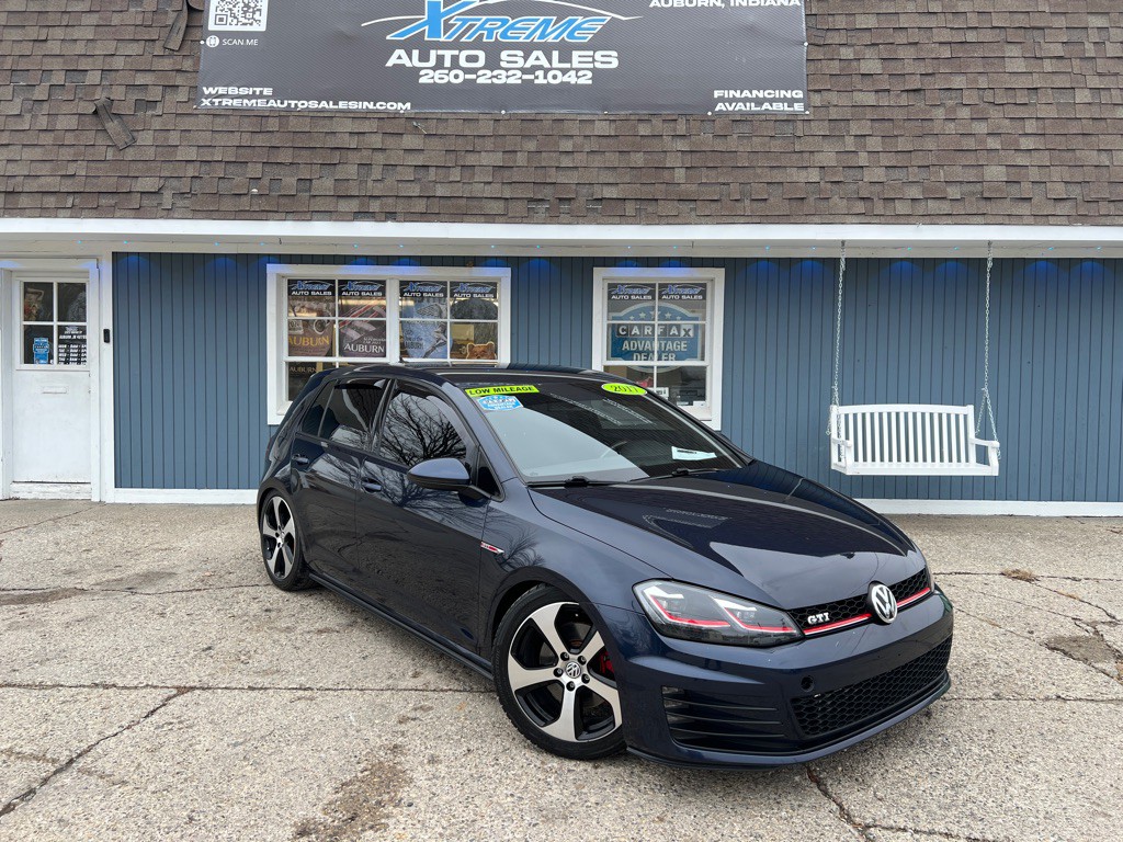 2017 Volkswagen GTI Image 2