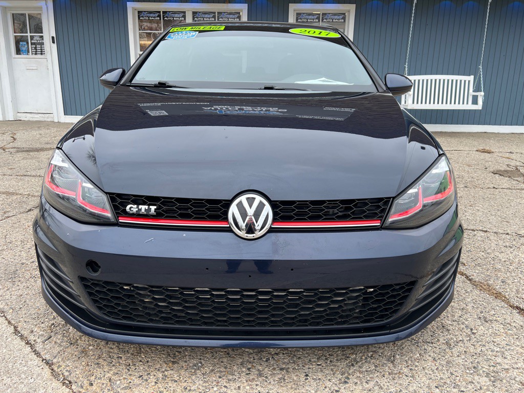 2017 Volkswagen GTI Image 3