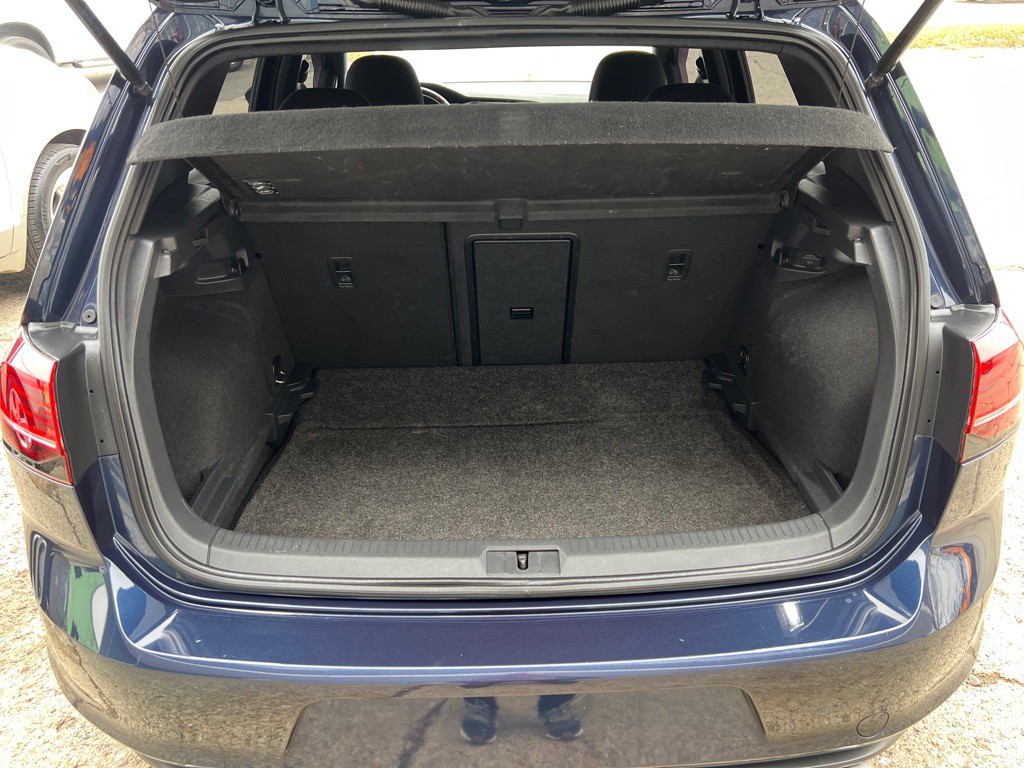 2017 Volkswagen GTI Image 17