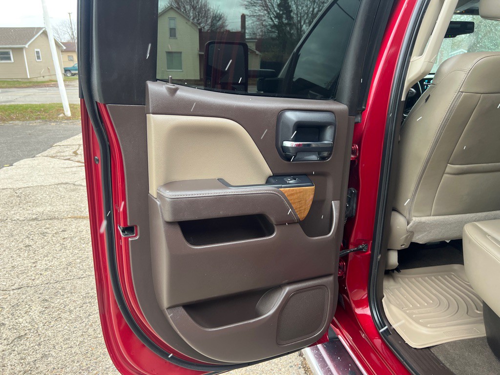 2018 Chevrolet Silverado 1500 Image 17