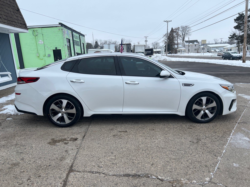 2019 Kia Optima Image 9