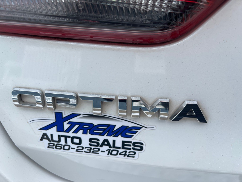 2019 Kia Optima Image 13