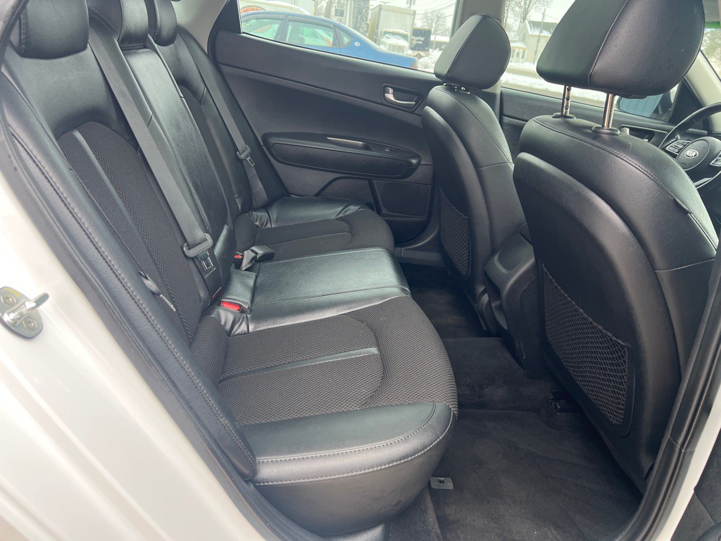 2019 Kia Optima Image 22