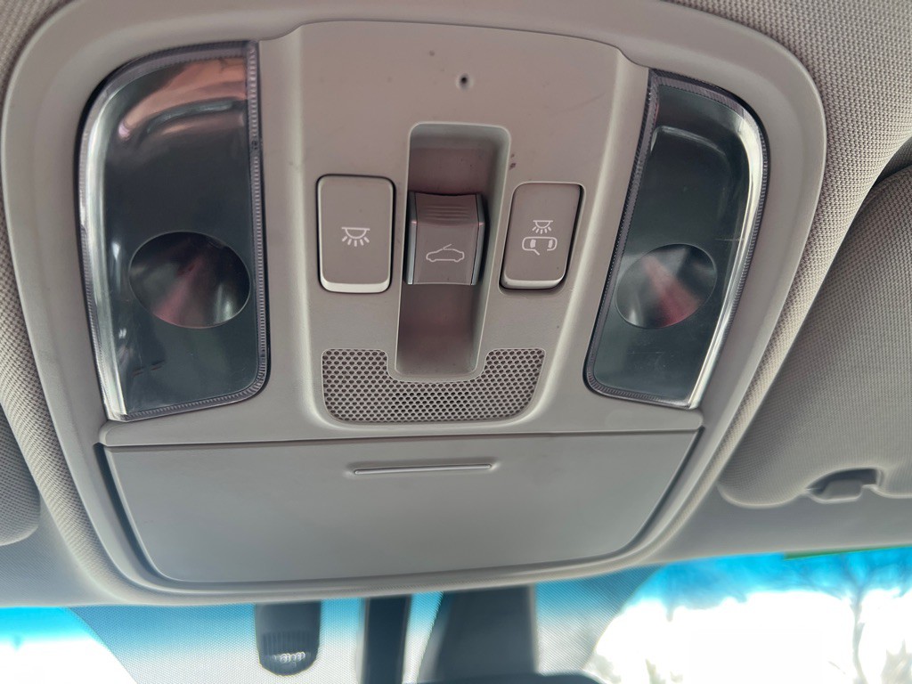 2019 Kia Optima Image 43