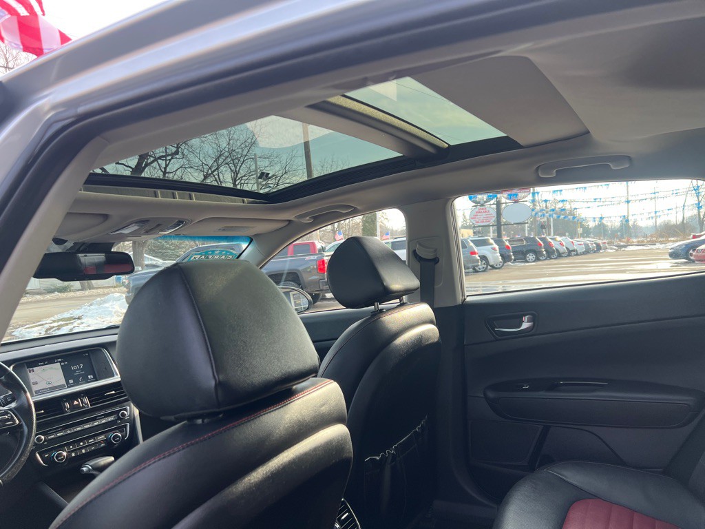 2019 Kia Optima Image 21