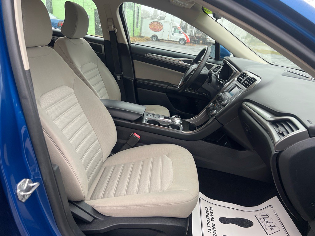 2018 Ford Fusion Image 23