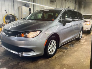 Image for 2021 Chrysler Voyager LX ID: 7134267