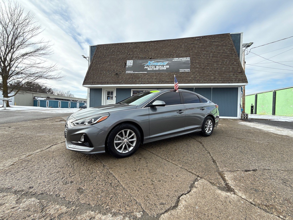 2018 Hyundai Sonata Image 1