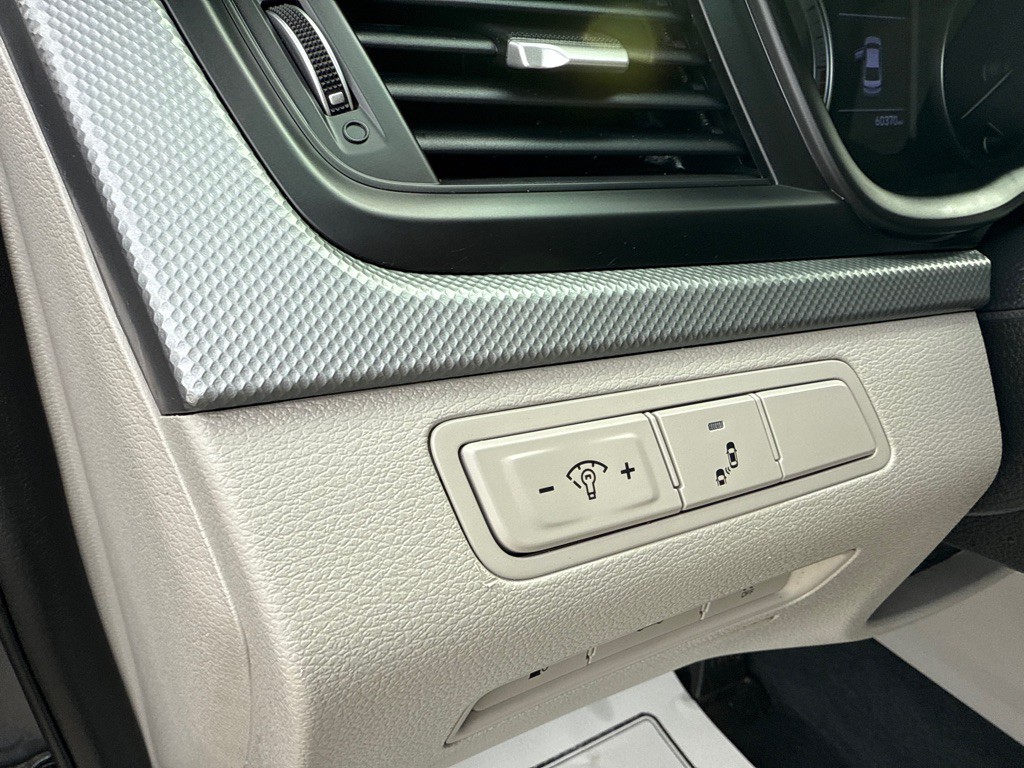 2018 Hyundai Sonata Image 16