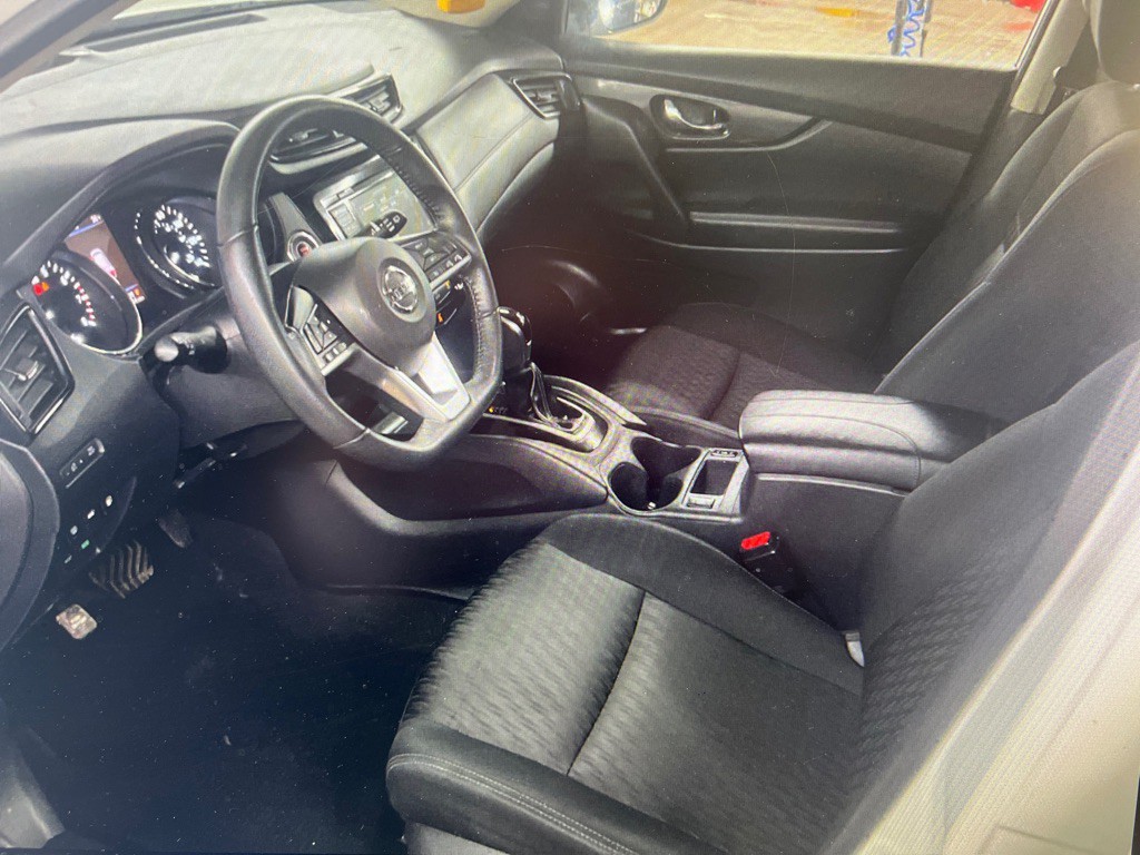 2020 Nissan Rogue Image 5