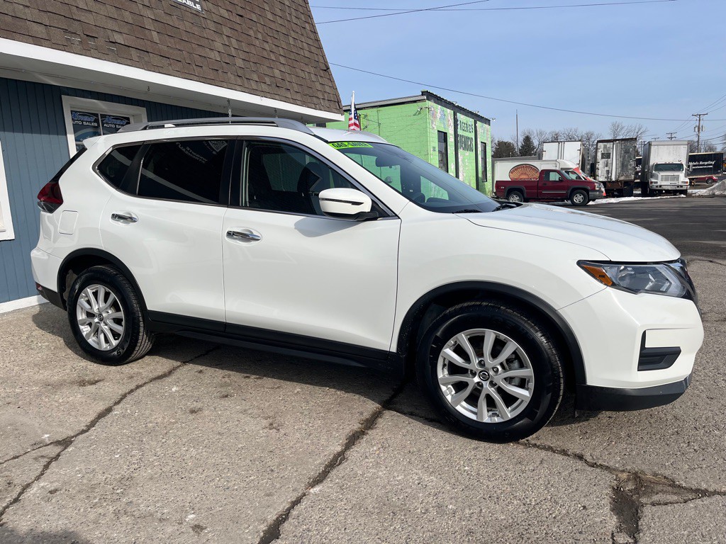 2020 Nissan Rogue Image 15